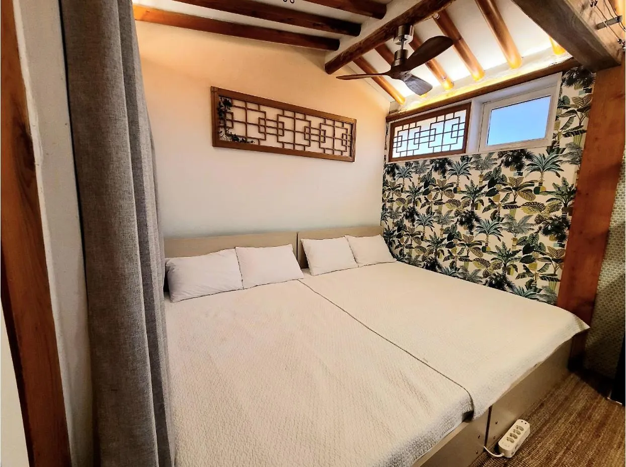 'Hanok Hanok' Boutique Stay Hotel Seoul - 2Min From Gyeongbokgung Palace Station Konukevi